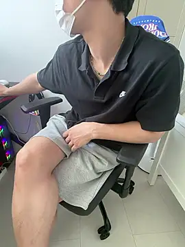 kr hotguy1 online show from 07/08/26, 12:26