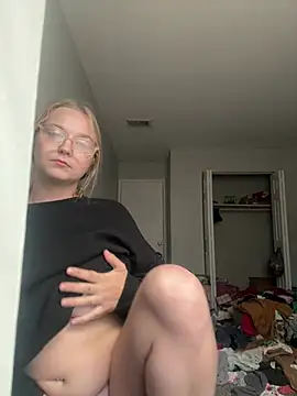slimeee24 online show from 07/10/26, 08:00