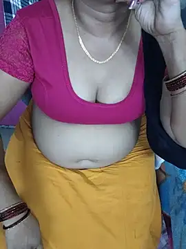 Snapshot of amudha143 chatting on 07/09/26, 08:13 amudha143 online show from 07/09/26, 08:13