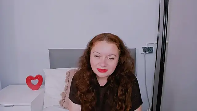 ElisabethLovee online show from 07/08/26, 02:21