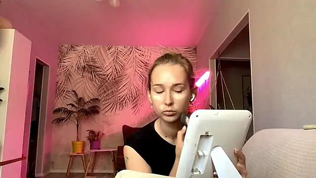 JoyBold online show from 07/22/26, 09:34