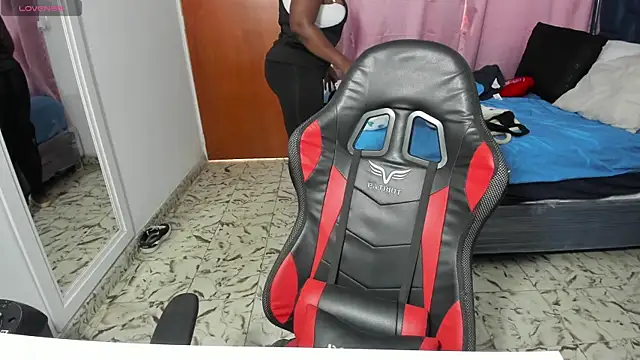 LupeAdams online show from 03/15/26, 10:05