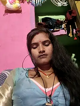 Snapshot of Cute_shivangi825 chatting on 07/26/26, 08:05 Cute shivangi825 online show from 07/26/26, 08:05