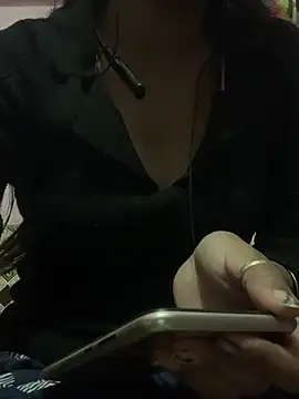 Monika sharma001 online show from 07/24/26, 03:32