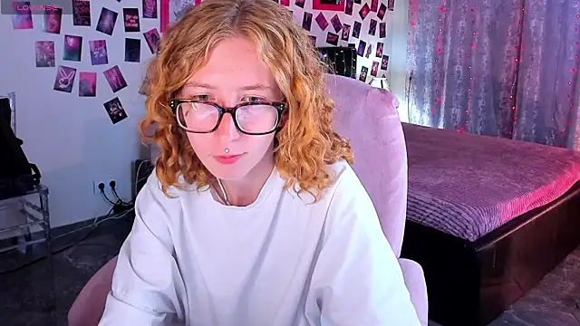TerriaReed online show from 07/23/26, 10:57