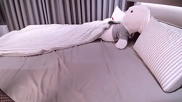 SungkyunnKwan online show from 10/31/25, 10:16