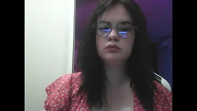 AdelinaVirelle online show from 07/13/26, 08:11