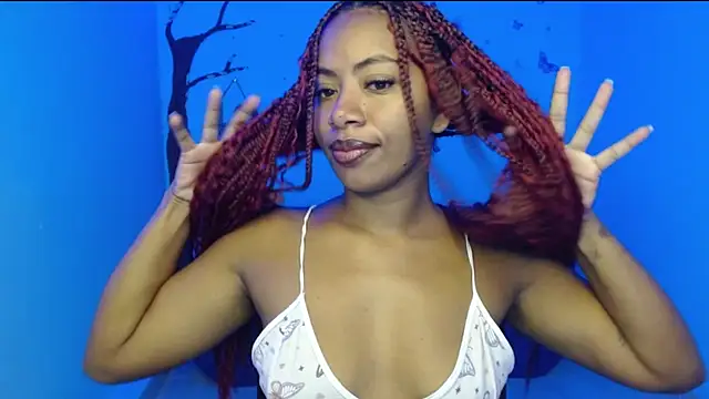 Snapshot of sweet_charolte chatting on 07/14/26, 01:28 sweet charolte online show from 07/14/26, 01:28