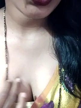 Snapshot of Ammu_Bangaram chatting on 07/20/26, 01:24 Ammu Bangaram online show from 07/20/26, 01:24