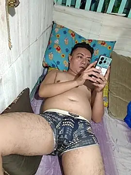 Snapshot of ur_chad35 chatting on 07/11/26, 10:07 ur chad35 online show from 07/11/26, 10:07