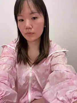 qiqi286 online show from 07/12/26, 01:13