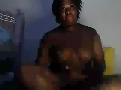 Snapshot of fineassluckie chatting on 07/15/26, 02:33 fineassluckie online show from 07/15/26, 02:33