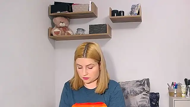 alisenties online show from 02/13/26, 03:41