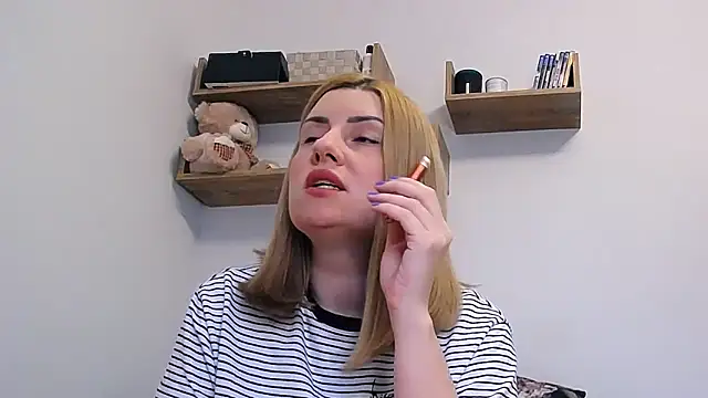 alisenties online show from 03/15/26, 04:13