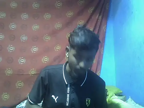 Snapshot of Mrsmiles001 chatting on 08/03/26, 05:38 Mrsmiles001 online show from 08/03/26, 05:38