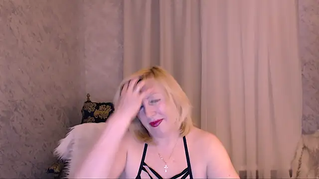 Snapshot of Samantha_Si chatting on 04/25/26, 11:46 Samantha Si online show from 04/25/26, 11:46