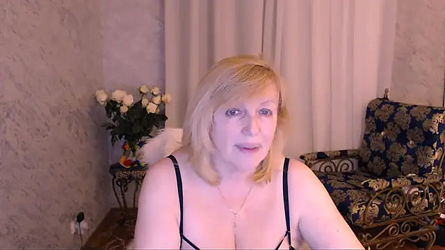 Snapshot of Samantha_Si chatting on 04/30/26, 10:36 Samantha Si online show from 04/30/26, 10:36