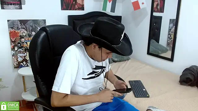 Snapshot of ethan_cortes chatting on 07/16/26, 08:04 ethan cortes online show from 07/16/26, 08:04