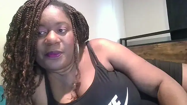 Snapshot of Sexxycaramel chatting on 07/24/26, 05:00 Sexxycaramel online show from 07/24/26, 05:00