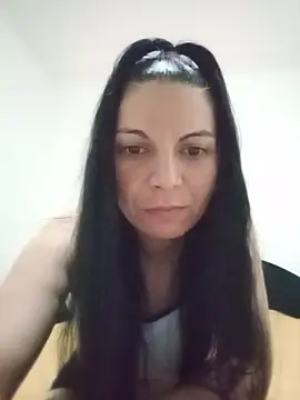 Snapshot of I_amArianaa chatting on 07/14/26, 10:04 I amArianaa online show from 07/14/26, 10:04