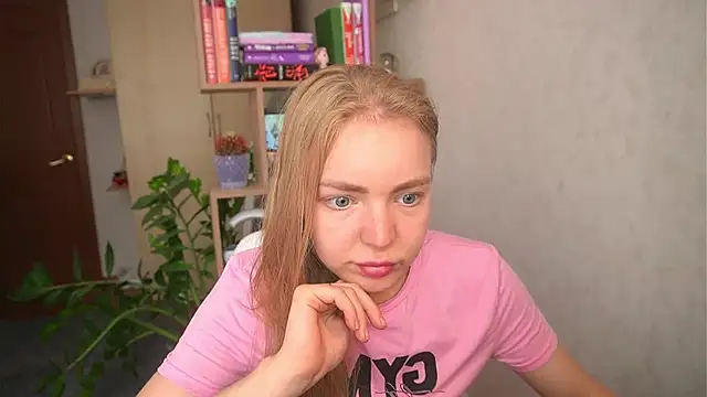 Emilyemmi online show from 07/20/26, 11:01