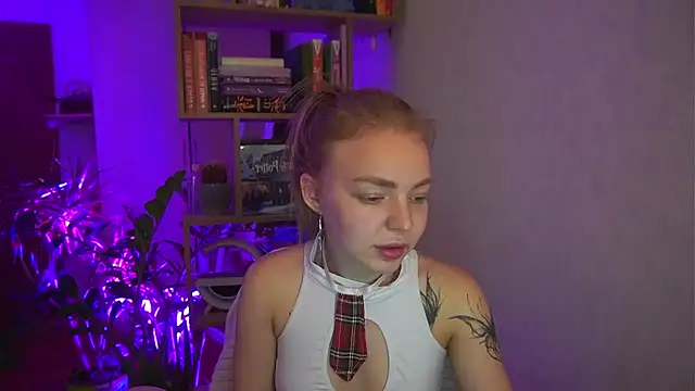 Emilyemmi online show from 07/23/26, 09:02