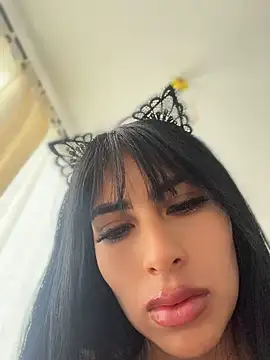 Snapshot of Dahila_secret chatting on 07/22/26, 02:20 Dahila secret online show from 07/22/26, 02:20