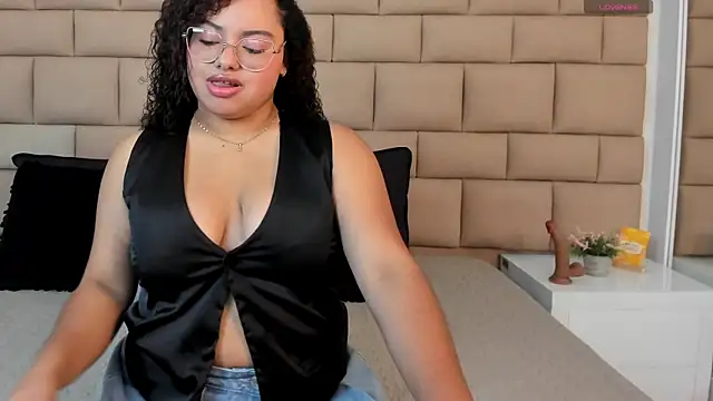AmandaNapoles online show from 08/01/26, 08:19