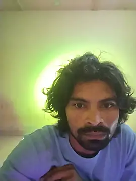 Snapshot of Sidhu102xxx chatting on 07/17/26, 01:18 Sidhu102xxx online show from 07/17/26, 01:18