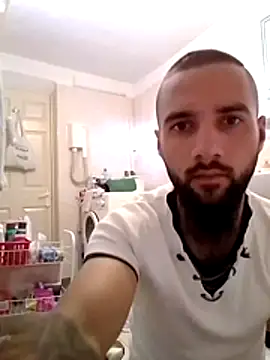 Snapshot of Cosmin78lov chatting on 07/25/26, 10:57 Cosmin78lov online show from 07/25/26, 10:57