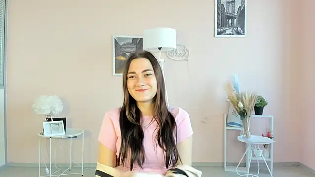 MarcellePiwowar online show from 07/20/26, 07:22