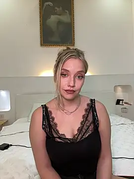Snapshot of Eva_Lucifer chatting on 07/18/26, 01:59 Eva Lucifer online show from 07/18/26, 01:59