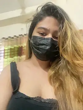 Snapshot of Meher_Zaann chatting on 07/18/26, 07:34 Meher Zaann online show from 07/18/26, 07:34