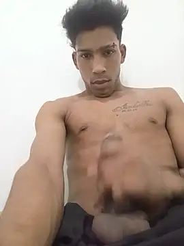 hotcesar69 online show from 07/26/26, 03:47