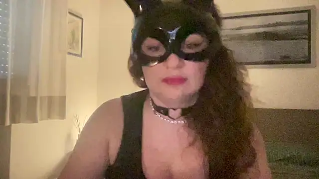 69ladyeva69 online show from 07/31/26, 03:44