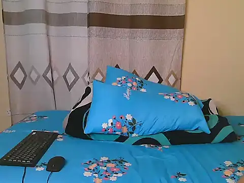 sexy zanele online show from 08/08/26, 06:43