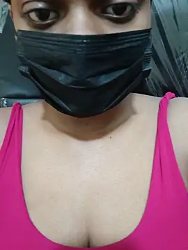 Snapshot of SWEET_PARI76 chatting on 07/20/26, 10:39 SWEET PARI76 online show from 07/20/26, 10:39