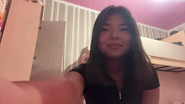 JohannaMickiewicz online show from 07/23/26, 03:54