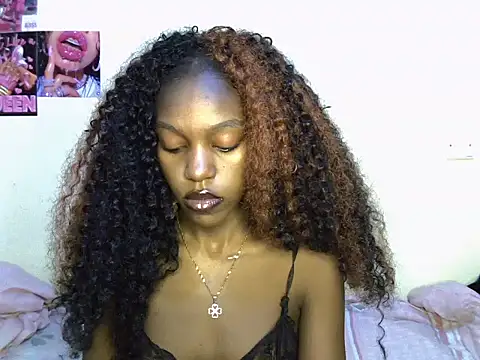 baddiecarrara online show from 07/22/26, 09:50