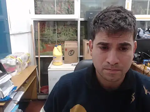 Snapshot of wanderlust_17 chatting on 07/22/26, 03:53 wanderlust 17 online show from 07/22/26, 03:53