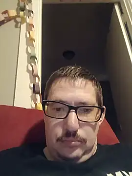 Snapshot of GiganticNet12 chatting on 07/22/26, 02:47 GiganticNet12 online show from 07/22/26, 02:47