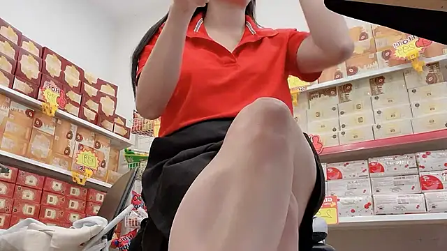 Katy Bae online show from 04/23/26, 05:08