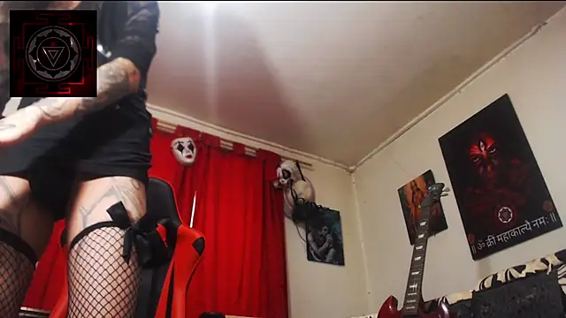 Amanda Valeska online show from 01/03/25, 05:42