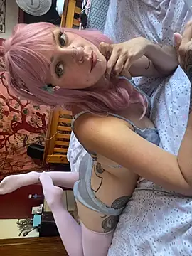 Snapshot of Hairy-Fairy chatting on 08/04/26, 05:26 Hairy-Fairy online show from 08/04/26, 05:26