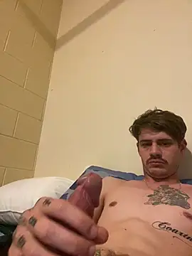 Snapshot of Bigdickenergy4204 chatting on 07/24/26, 03:48 Bigdickenergy4204 online show from 07/24/26, 03:48