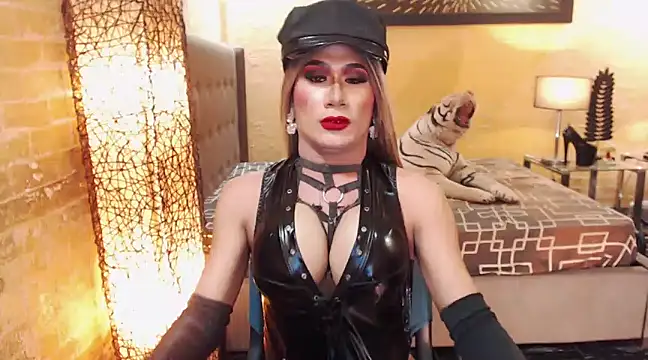 Snapshot of HorseCockFranching chatting on 02/28/25, 12:31 HorseCockFranching online show from 02/28/25, 12:31