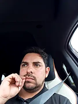 robredoj online show from 10/21/25, 02:18