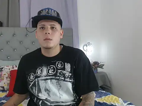 AnthoonyReyes online show from 07/24/26, 03:21