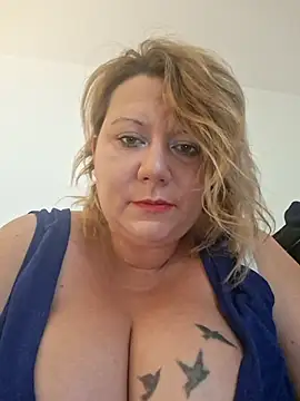 pulpeuselulu online show from 07/24/26, 10:35