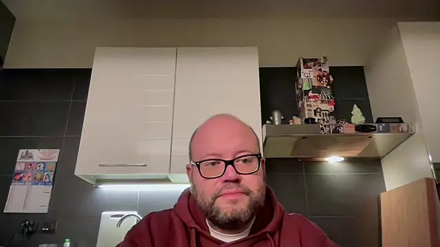theitalianbear online show from 01/11/26, 04:23